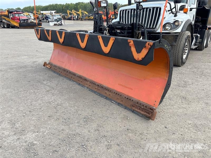 International 7400 Komunalna vozila