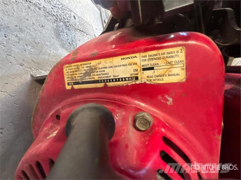 International 7400 Ūdens mašīnas