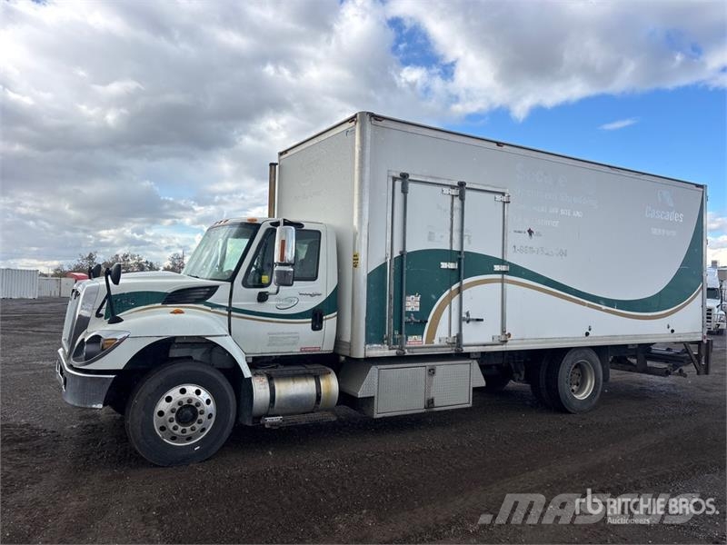 International 7400 4x2 Mobile Shredding Truck Специальные грузовики