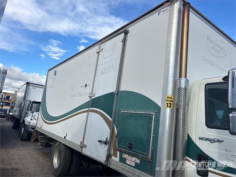 International 7400 4x2 Mobile Shredding Truck Специальные грузовики