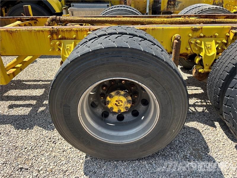 International 7500 Kabinen