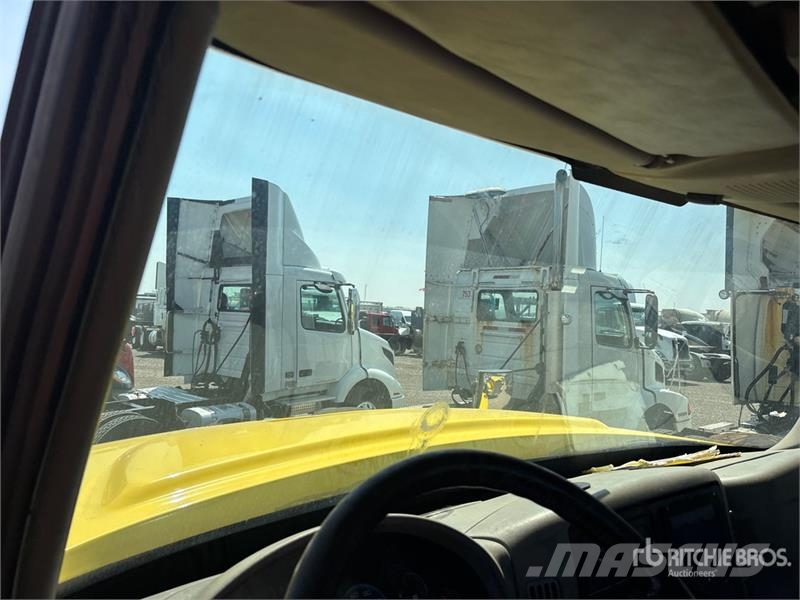International 7500 Kabinen