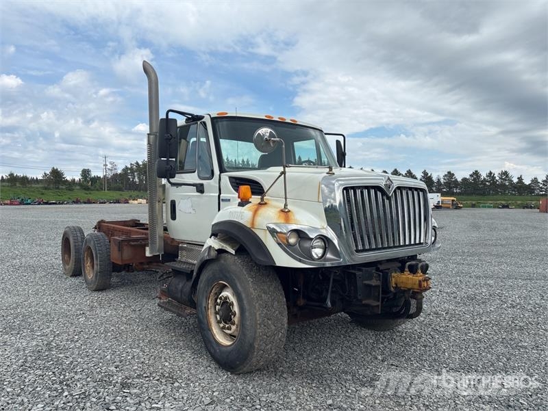 International 7500 Kabinler