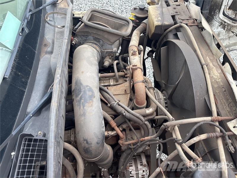International 7500 Kabinler