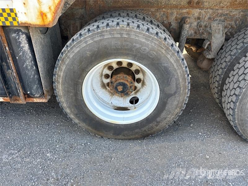 International 7500 Vidanjörler