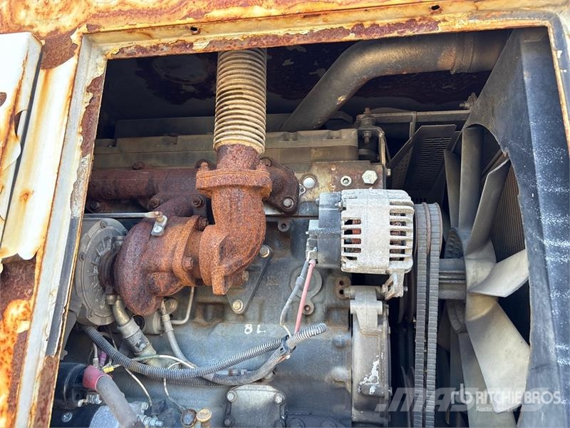 International 7500 Vidanjörler