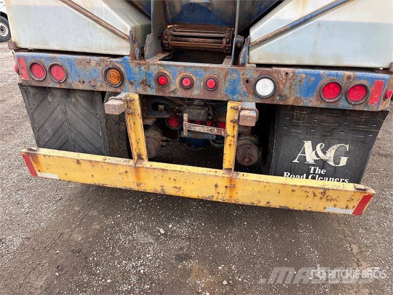 International 7500 6x4 Snow Plow Truck Kommunal-Sonderfahrzeuge