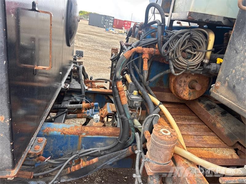 International 7500 6x4 Snow Plow Truck Kommunal-Sonderfahrzeuge