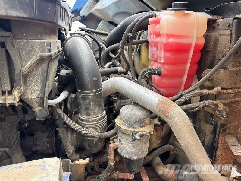 International 7500 6x4 Snow Plow Truck Kommunal-Sonderfahrzeuge