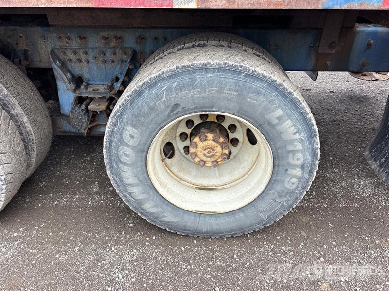 International 7500 6x4 Snow Plow Truck Kommunal-Sonderfahrzeuge