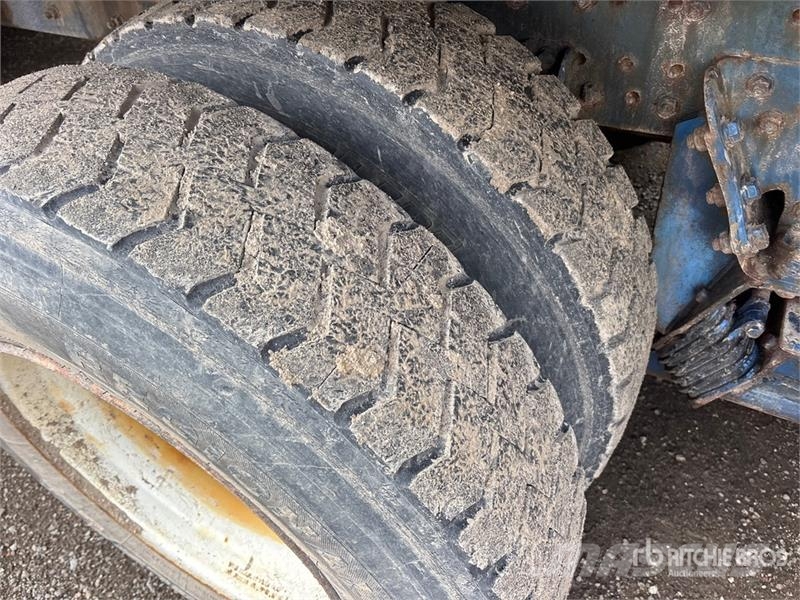 International 7500 6x4 Snow Plow Truck Kommunal-Sonderfahrzeuge