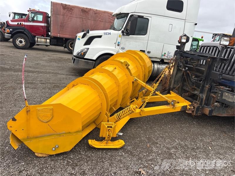 International 7500 6x4 Snow Plow Truck Kommunal-Sonderfahrzeuge