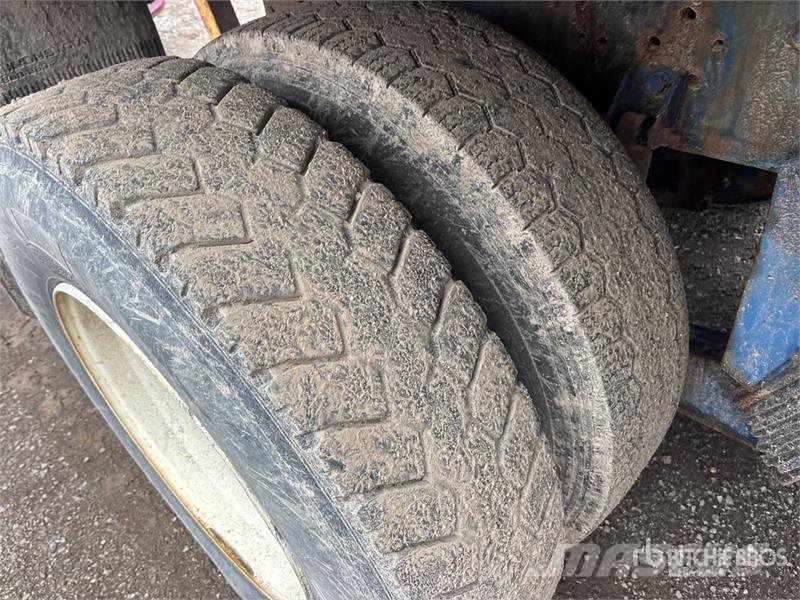 International 7500 6x4 Snow Plow Truck Kommunal-Sonderfahrzeuge