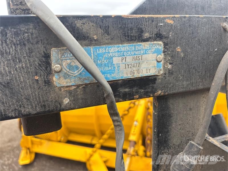 International 7500 6x4 Snow Plow Truck Kommunal-Sonderfahrzeuge