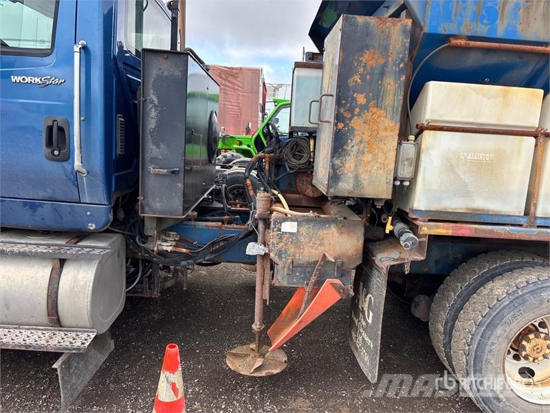 International 7500 6x4 Snow Plow Truck Kommunal-Sonderfahrzeuge