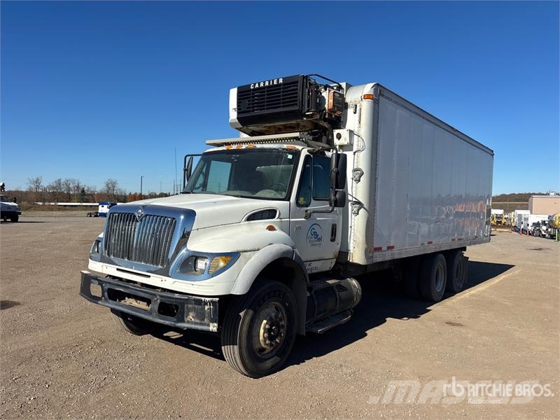 International 7600 Autre camion