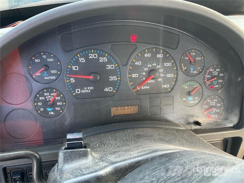 International 7600 Komunalni kamioni