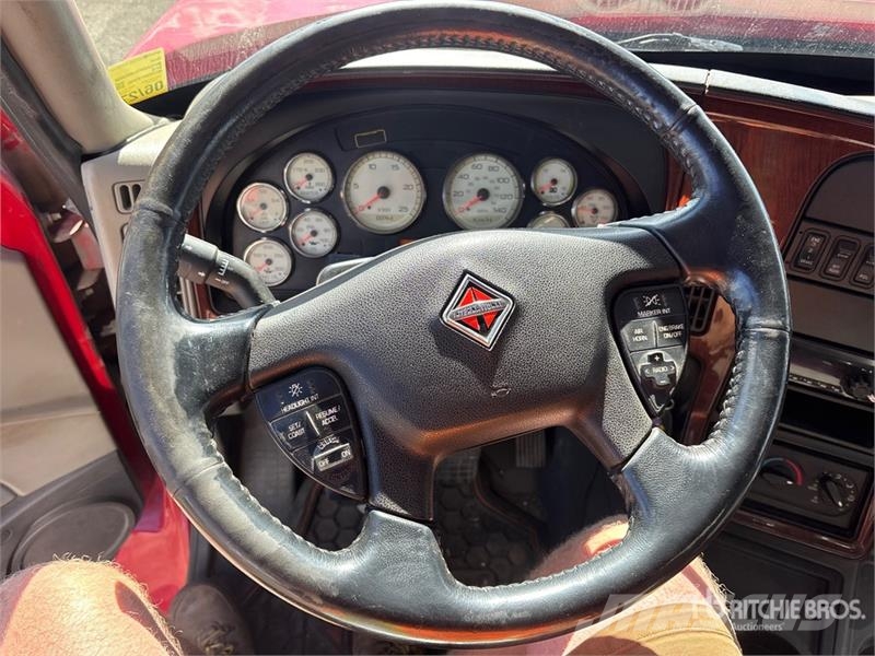 International 7600 Самоскиди