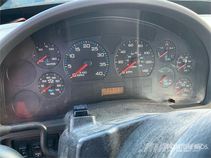 International 7600 Komunalni kamioni