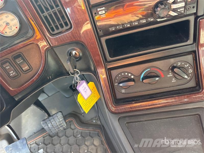 International 7600 Самоскиди