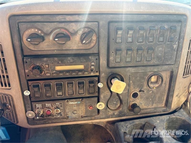 International 7600 Vakuumski tovornjaki