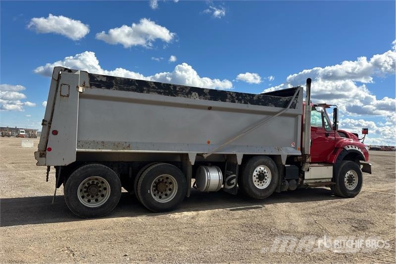 International 7600 Wywrotki
