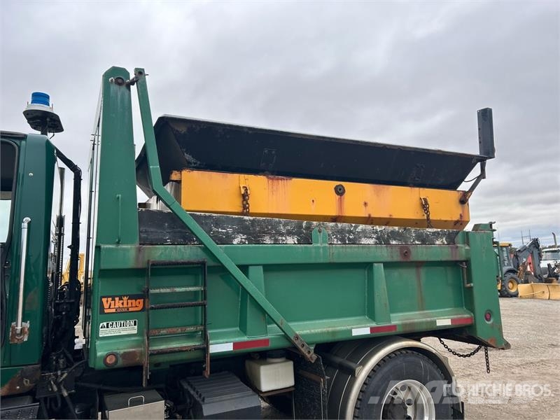 International 7600 4x2 Snow Plow Truck Kommunalt / generelt kjøretøy