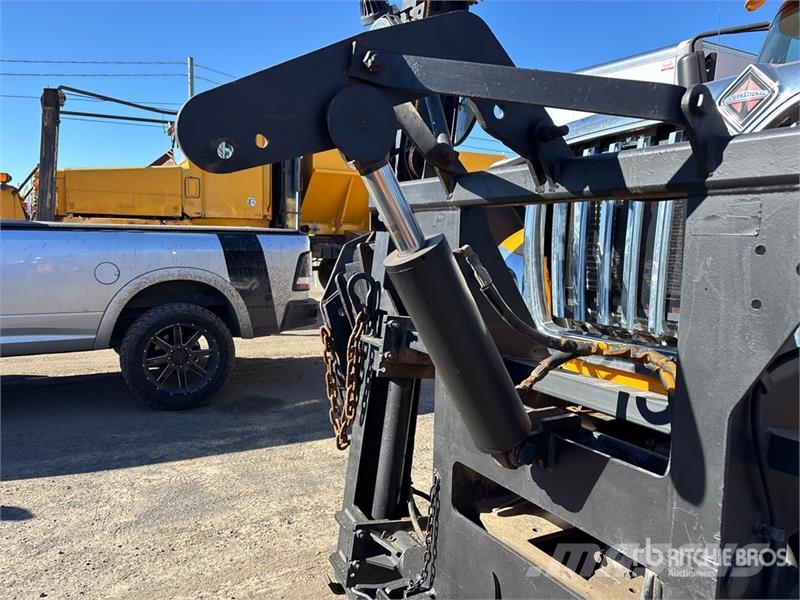 International 7600 6x4 Snow Plow Truck Forsvar/Miljø
