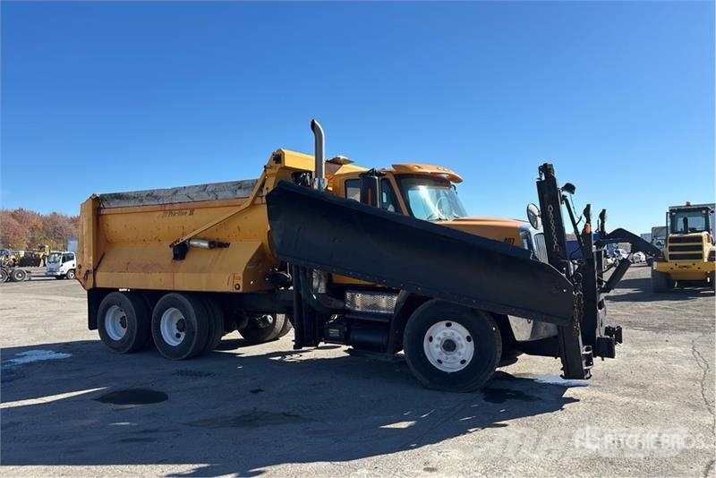 International 7600 6x4 Snow Plow Truck Forsvar/Miljø