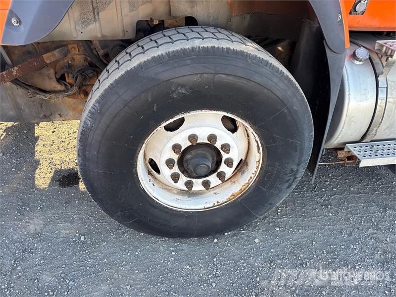 International 7600 8x4 Snow Plow Truck Komunalna vozila za opštu namenu