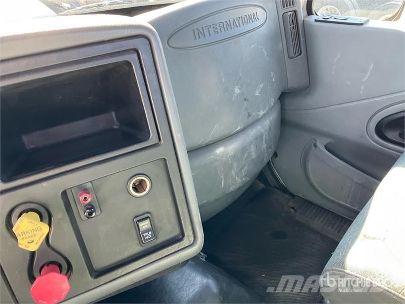 International 8600 Ciągniki siodłowe
