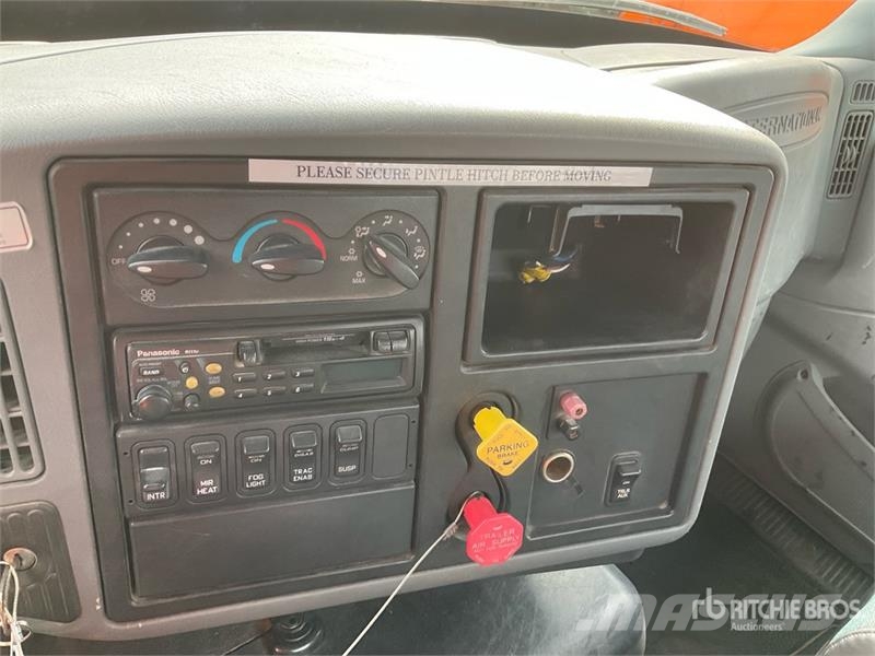International 8600 Τράκτορες