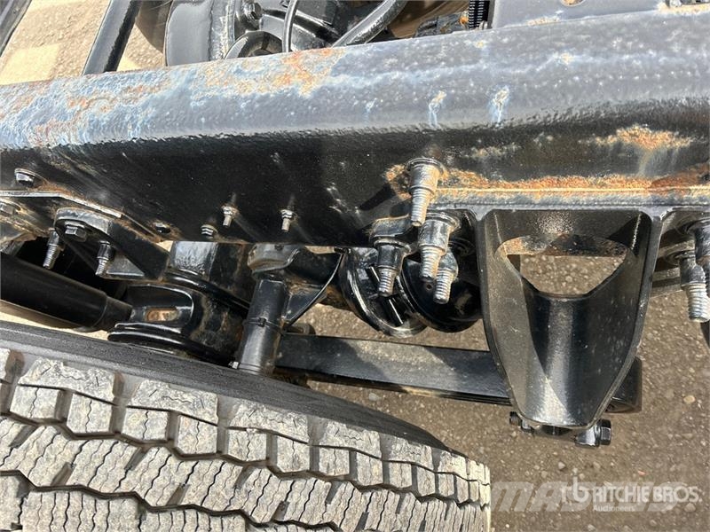 International 8600 كابينة والداخلية