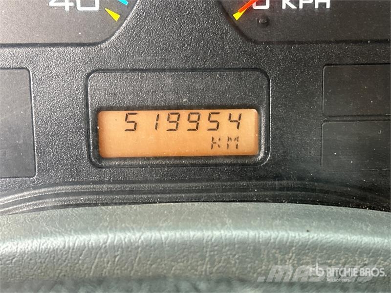 International 8600 Vlačilci
