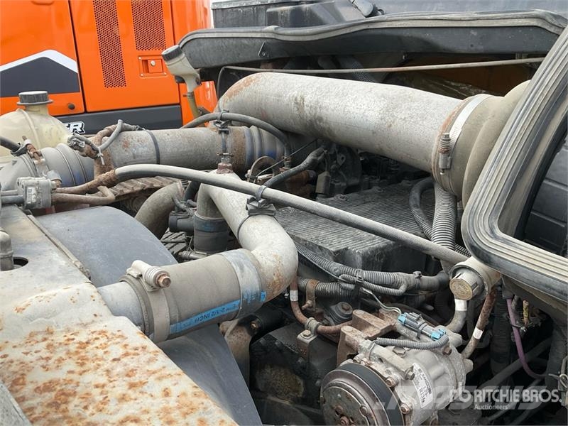 International 8600 Τράκτορες