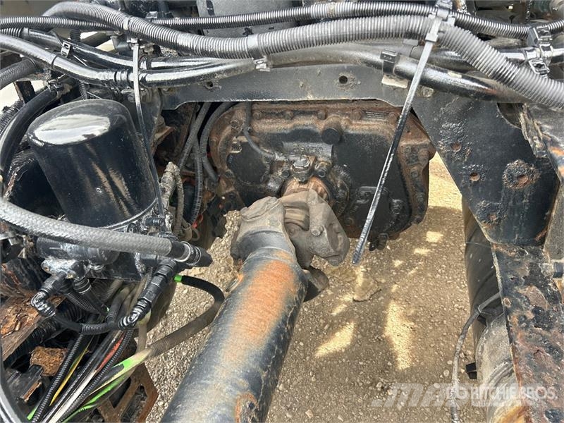 International 8600 كابينة والداخلية