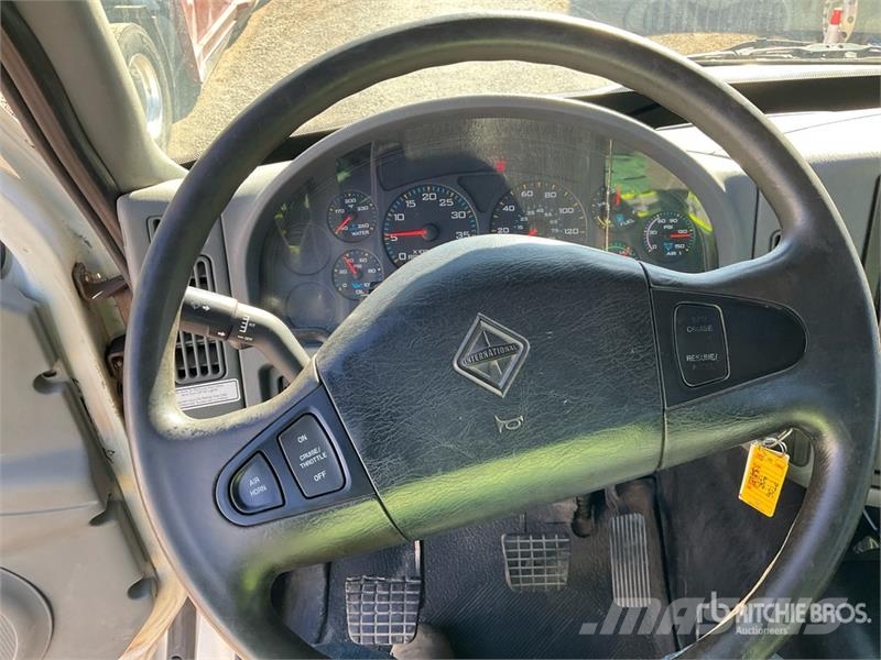 International 8600 Ciągniki siodłowe