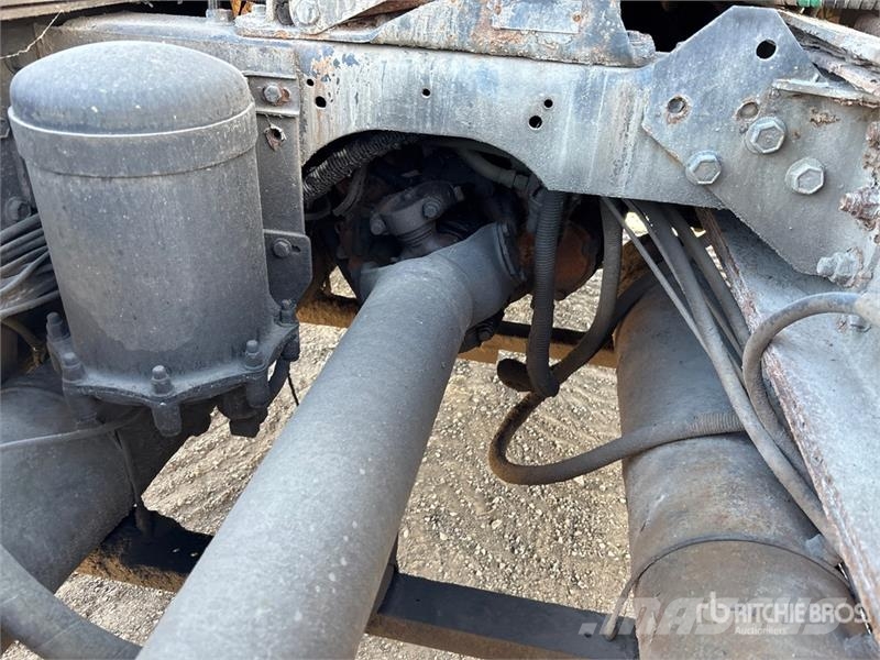 International 9200 Komunalni tovornjaki