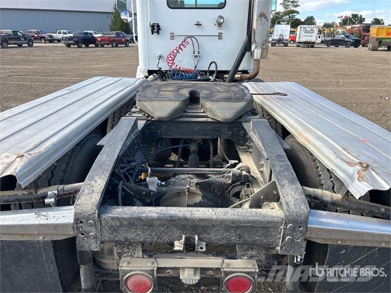International 9200 Седельные тягачи