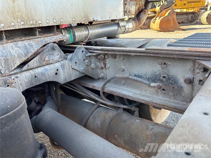 International 9200 Komunalni tovornjaki