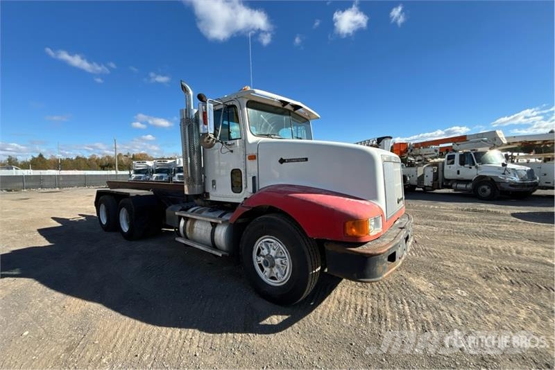 International 9200 Komunalni tovornjaki