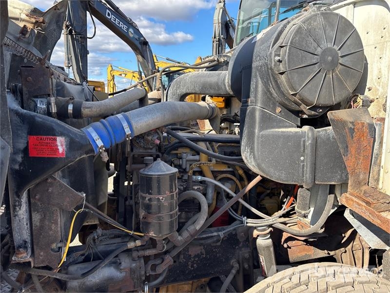 International 9200 Komunalni tovornjaki
