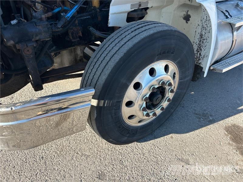 International 9200i Trekkvogner