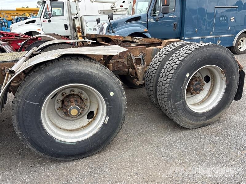 International 9400 Nyergesvontatók