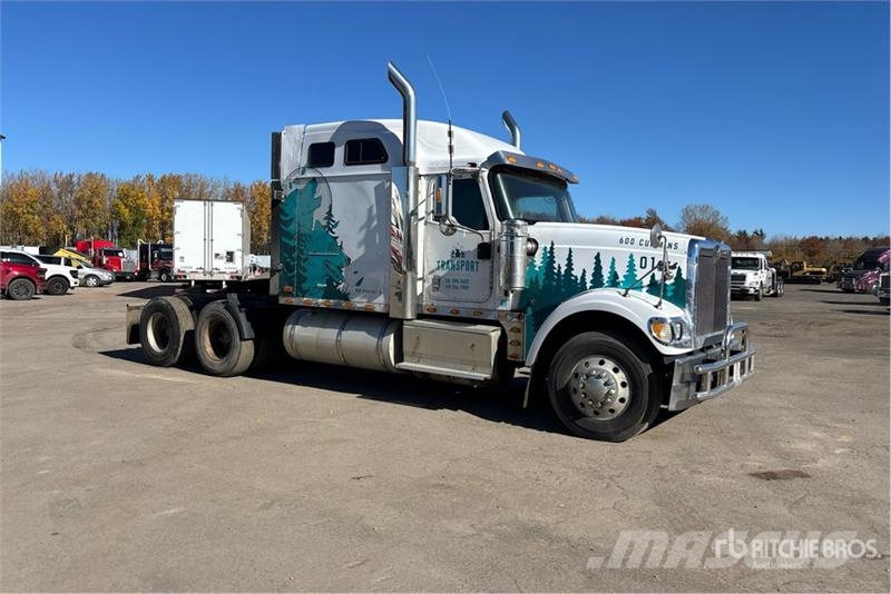 International 9900i Влекачи