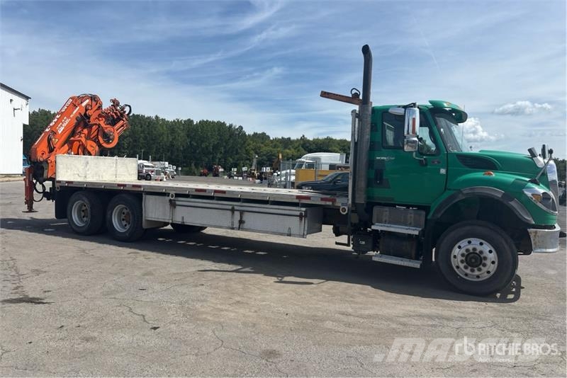 International Atlas 240.2-A6 4320 kg Knuckle Boom on Internatio Truck mounted cranes