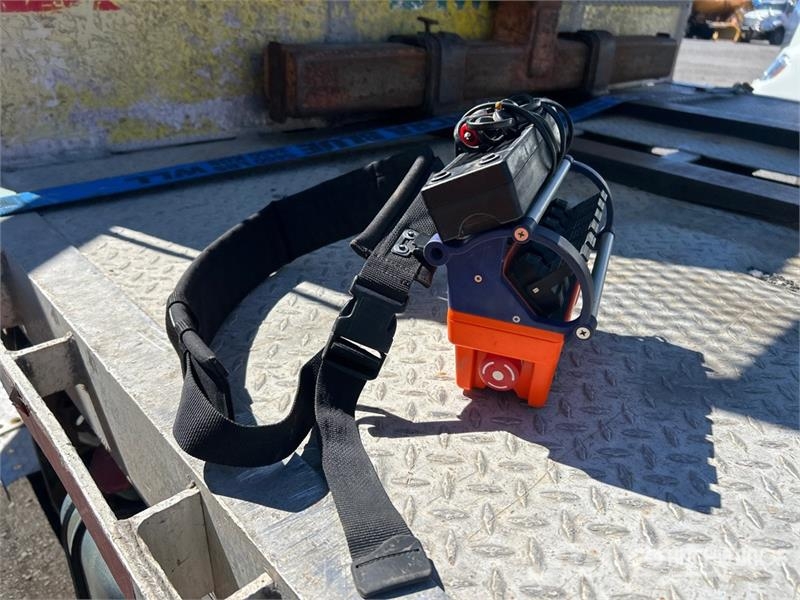 International Atlas 240.2-A6 4320 kg Knuckle Boom on Internatio Truck mounted cranes