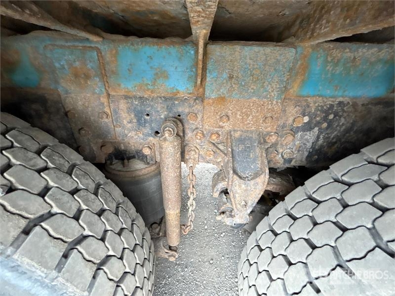 International D1000BC on International Prostar 6x4 Digger Derric Mobiele Boorinstallatie