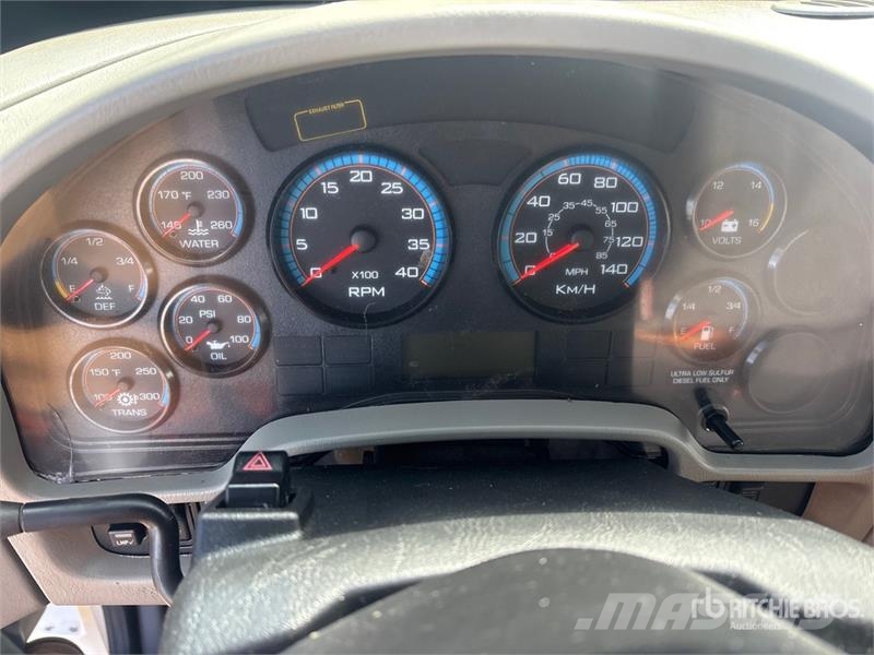 International Durastar 4300 Fast kasse