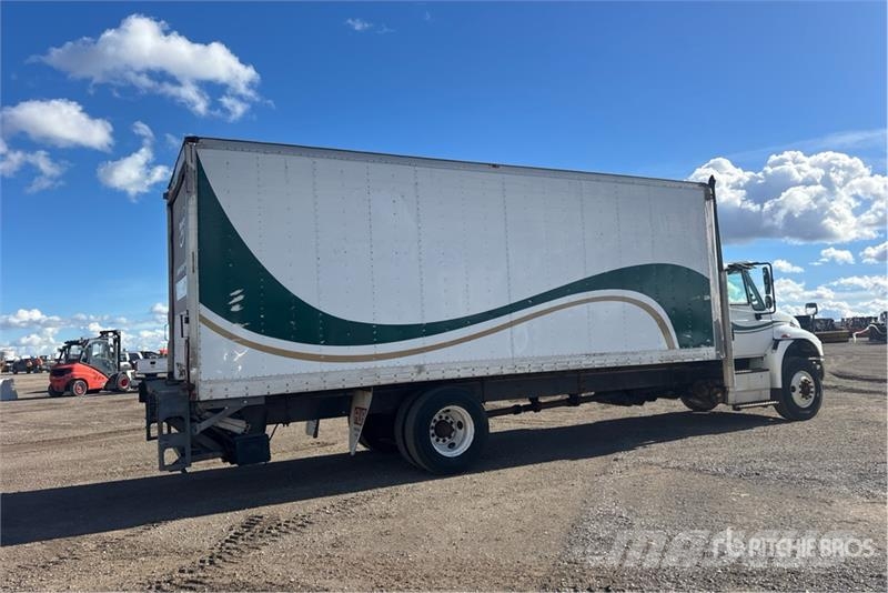 International Durastar 4300 Грузовики-Фургоны